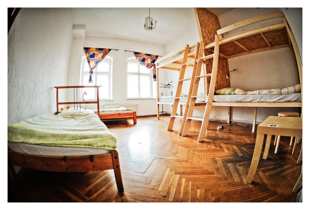 Хостелы Hostel Bemma - Ozonowane pokoje Вроцлав-40